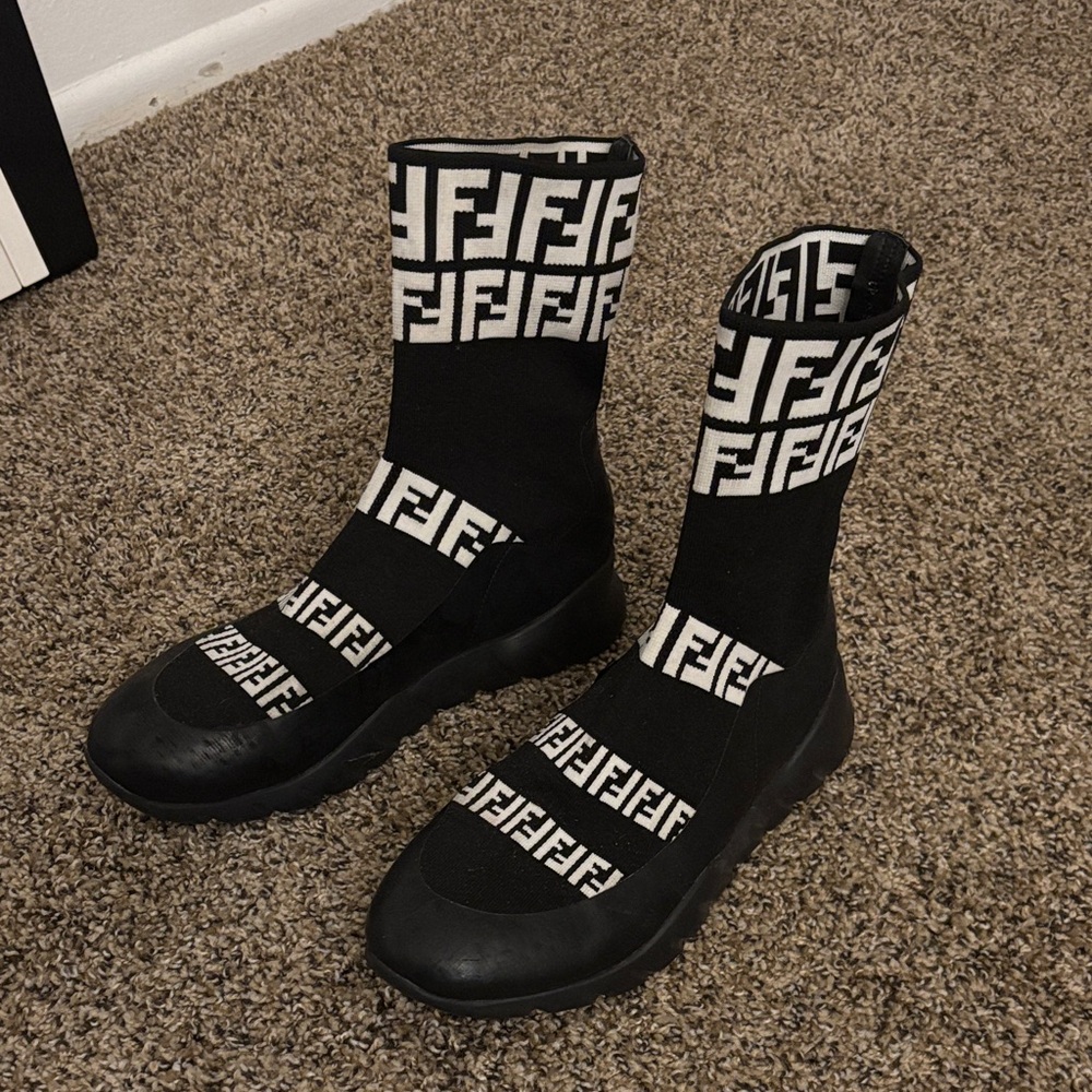 Fendi Monochrome Logo Sock sneakers